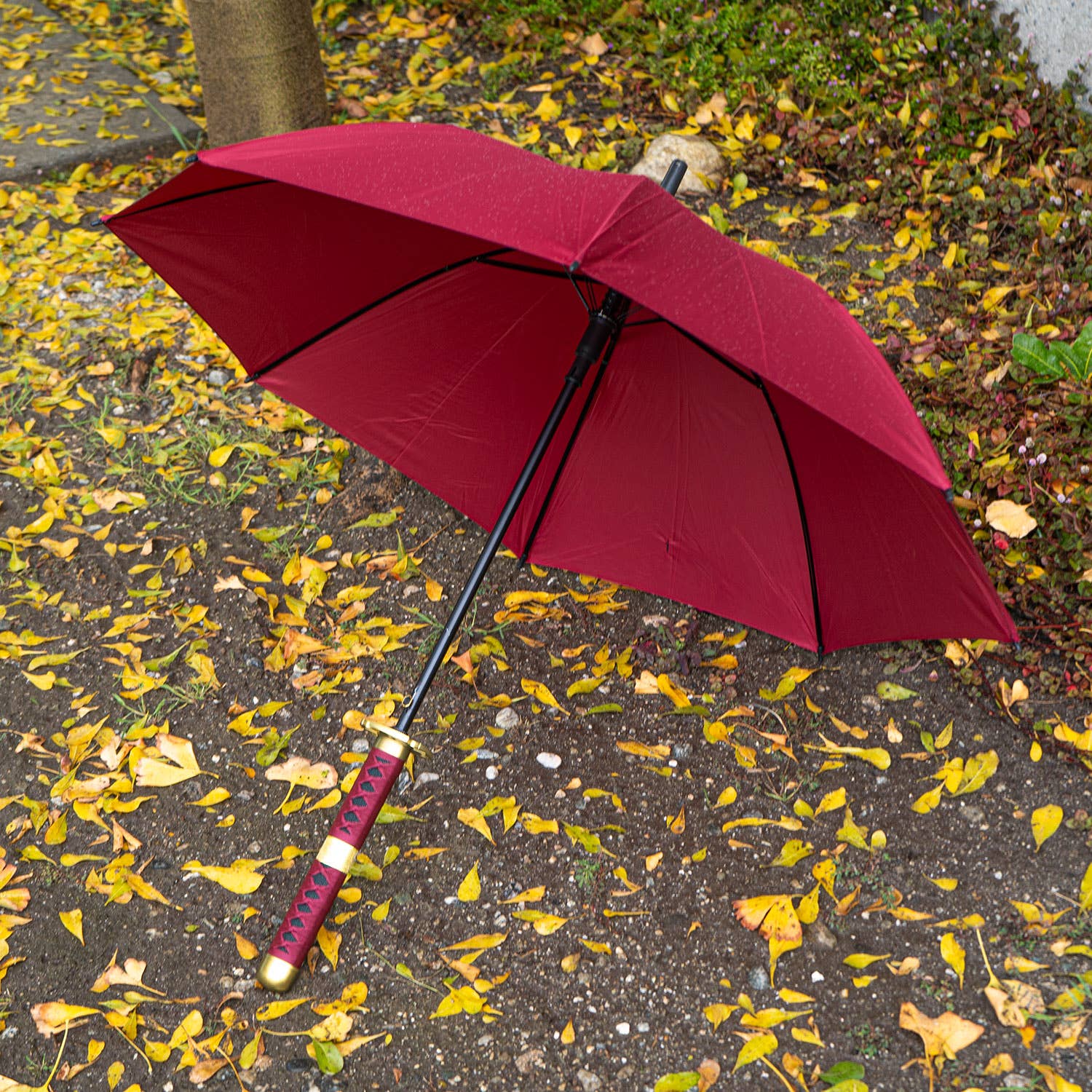 Red Katana Handle Umbrella - Image 4